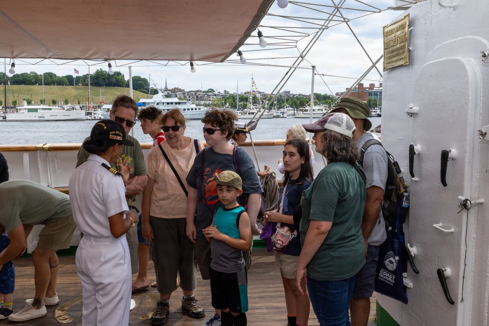 Ecuadorian Sail Training Ship BAE Guayas Welcomes Visitors During SAIL250 Maryland