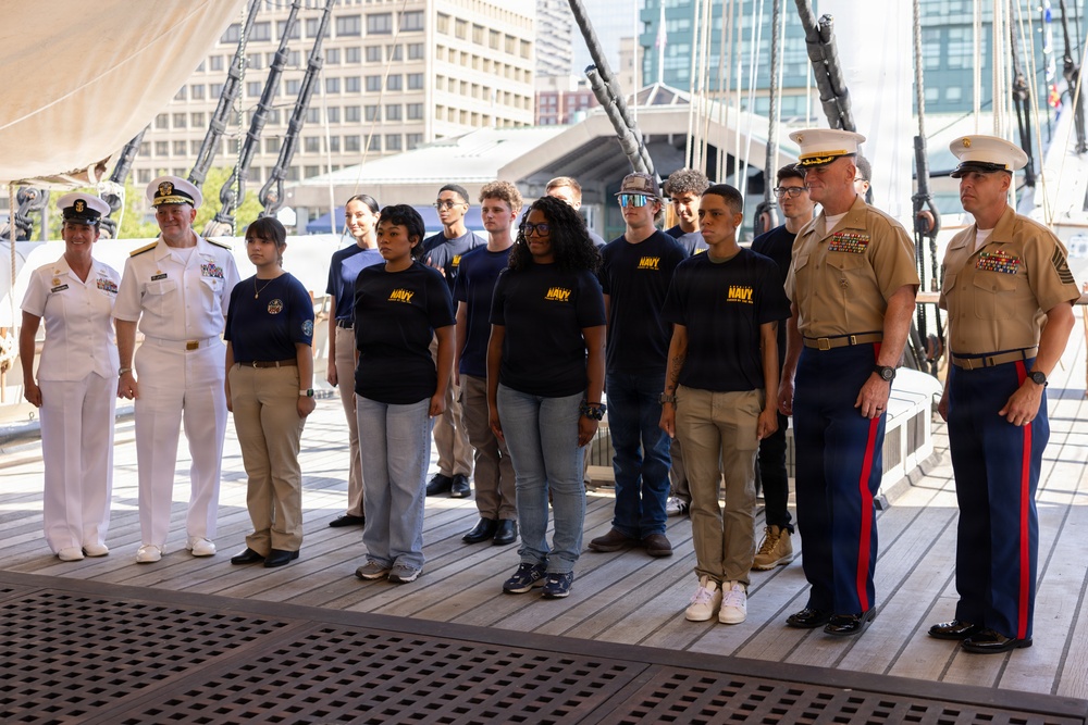 Fleet Week Baltimore hosts enlistment and reenlistment ceremony