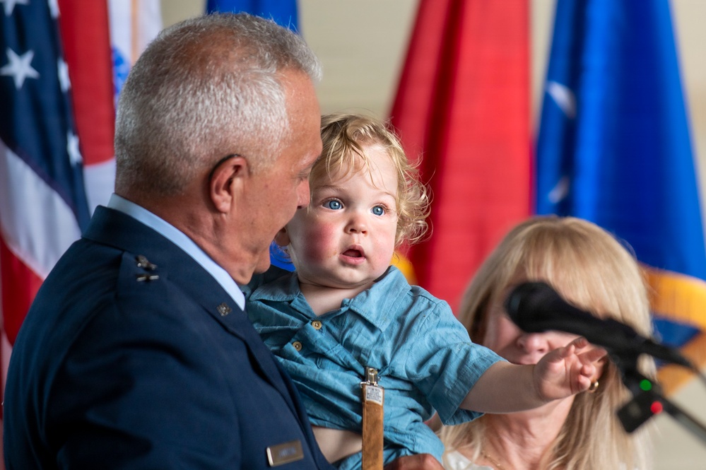 Ohio Air National Guard commander retires after 40 years of service