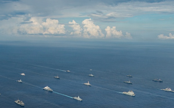 USS Nimitz Participates in FLEETEX 250