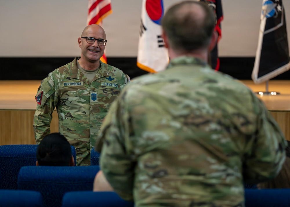 CMSSF visits Osan AB