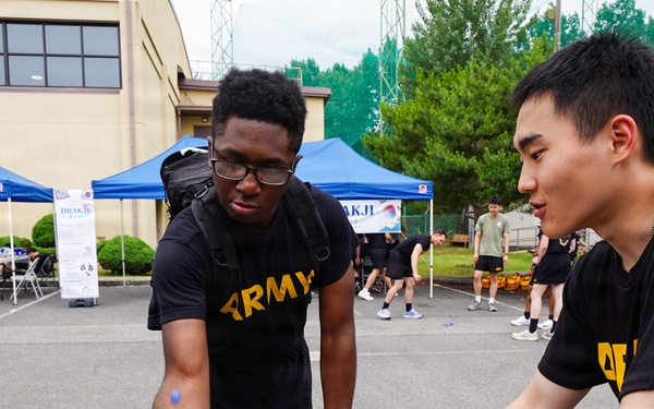 Traditional Korean games bring Soldiers together