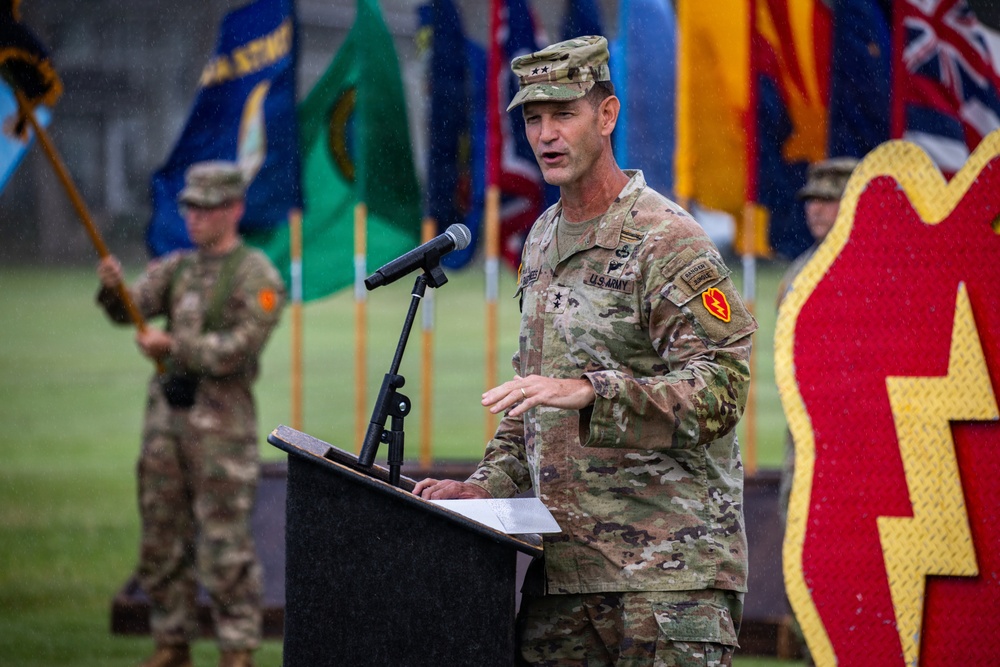 The Tropic Lightning Division Welcomes New Command Sergeant Major