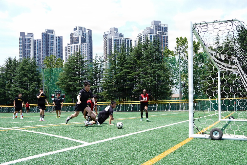 Soccer match closes out the competition