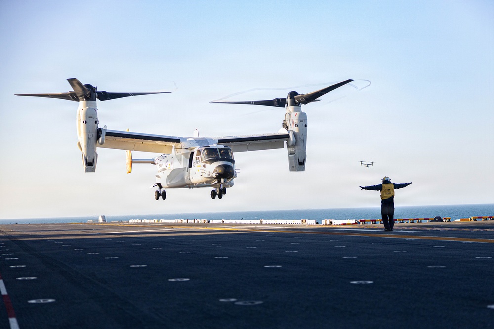 USS Kearsarge Conducts Flight Operations
