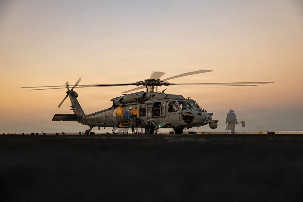USS Kearsarge Conducts Flight Operations