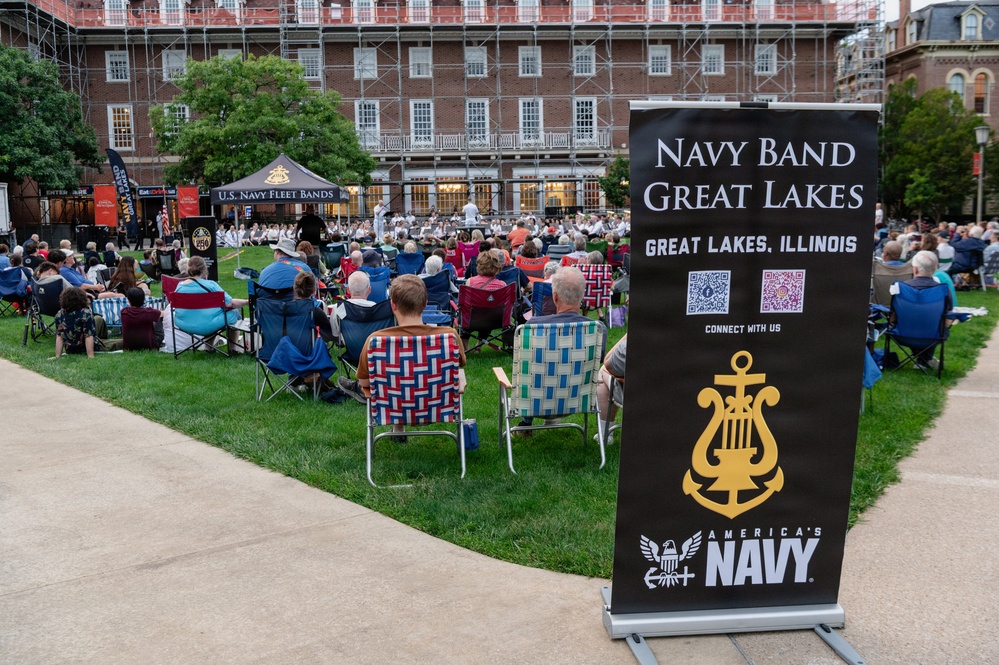 Navy Band Great Lakes and University of Illinois celebrate nation’s 250th