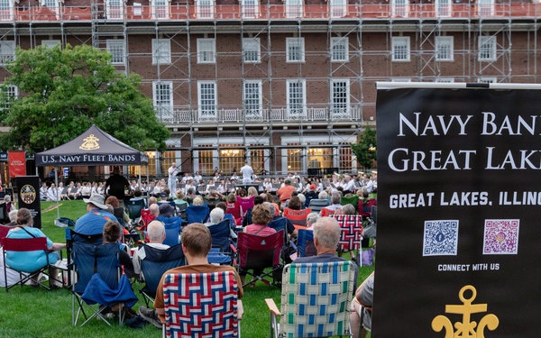 Navy Band Great Lakes and University of Illinois celebrate nation’s 250th