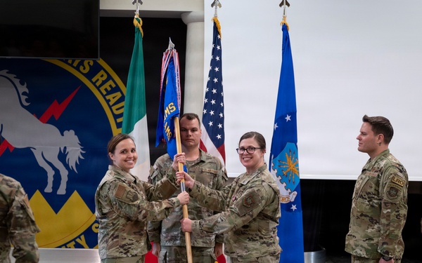 724 AMS welcomes new commander