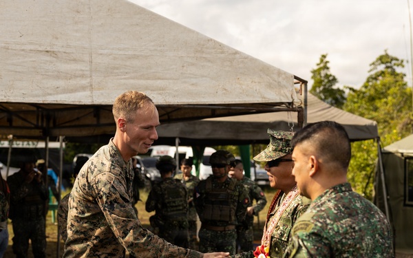 U.S. Marines Conduct Airfield Seizure During KAMANDAG 10