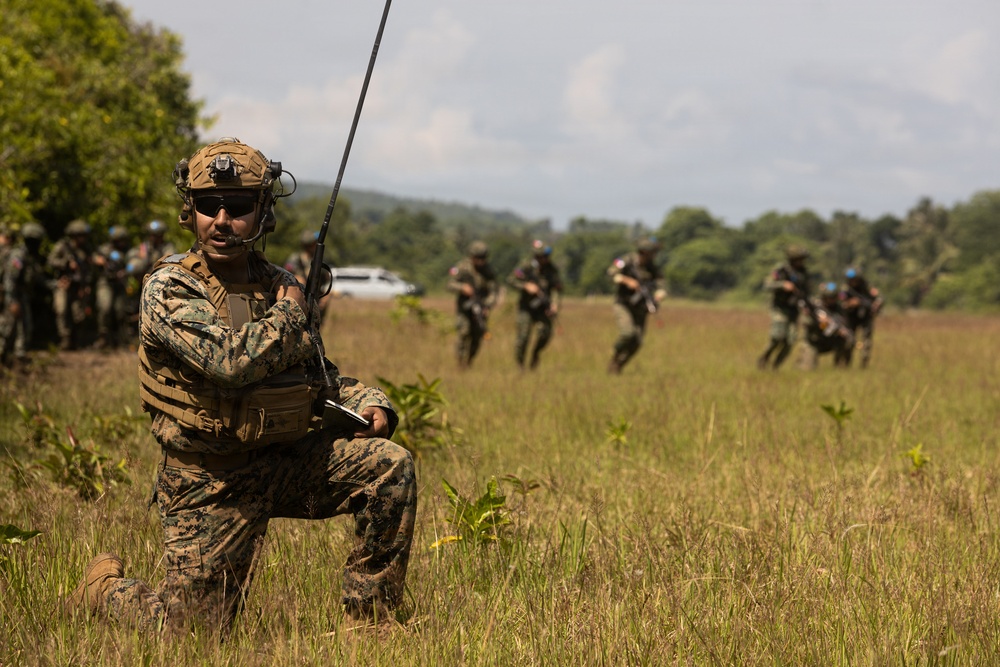 U.S. Marines Conduct Airfield Seizure During KAMANDAG 10