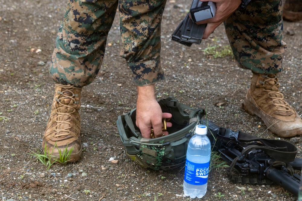 3rd Littoral Combat Team, Philippine Marine Corps conduct bilateral airfield seizure exercise during KAMANDAG 10