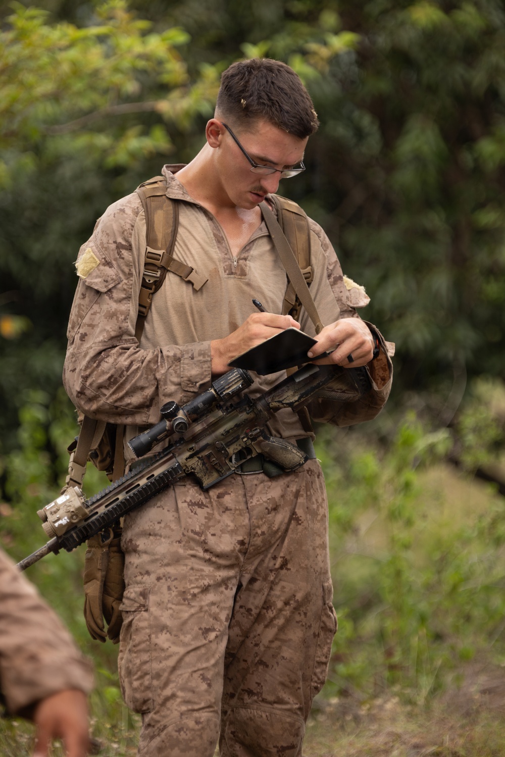 U.S., Philippine Marines participate in patrolling and ambush training during KAMANDAG 10
