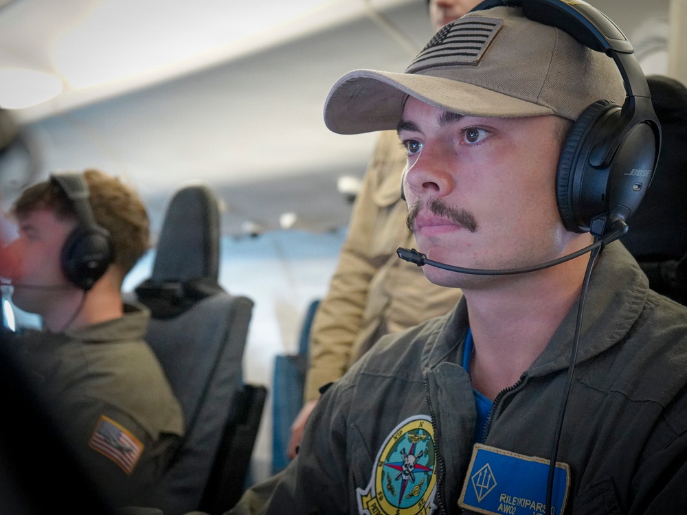 VP-26 Tridents Combat Aircrew Conduct Anti-Submarine Exercise During Valiant Shield 2026