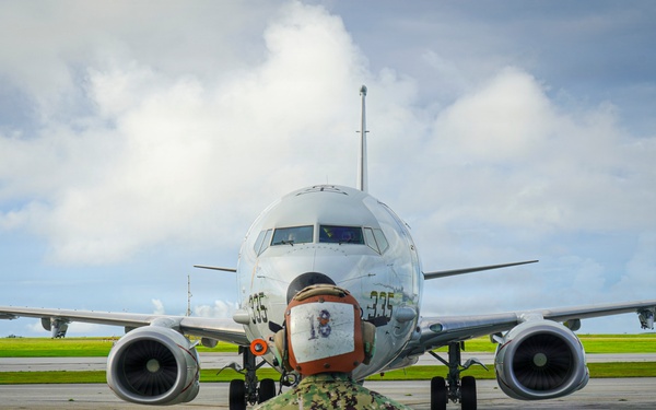 VP-26 Tridents Launch P-8A Poseidon During Valiant Shield 2026