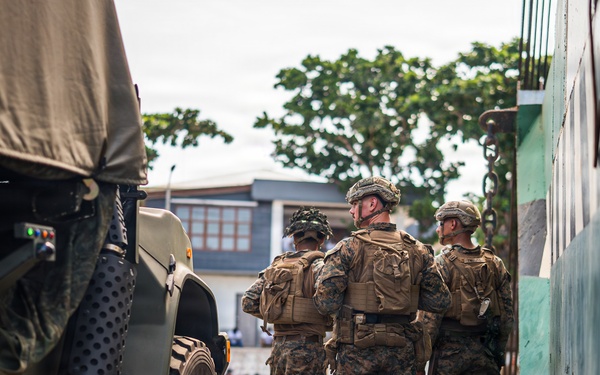 3rd Marine Littoral Regiment disembarks for maritime key terrain security operations during KAMANDAG 10