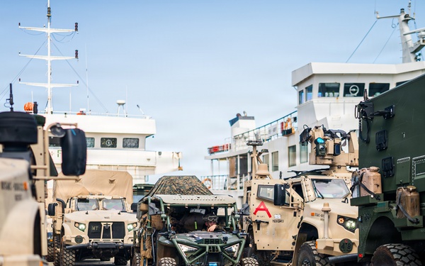3rd Marine Littoral Regiment disembarks for maritime key terrain security operations during KAMANDAG 10
