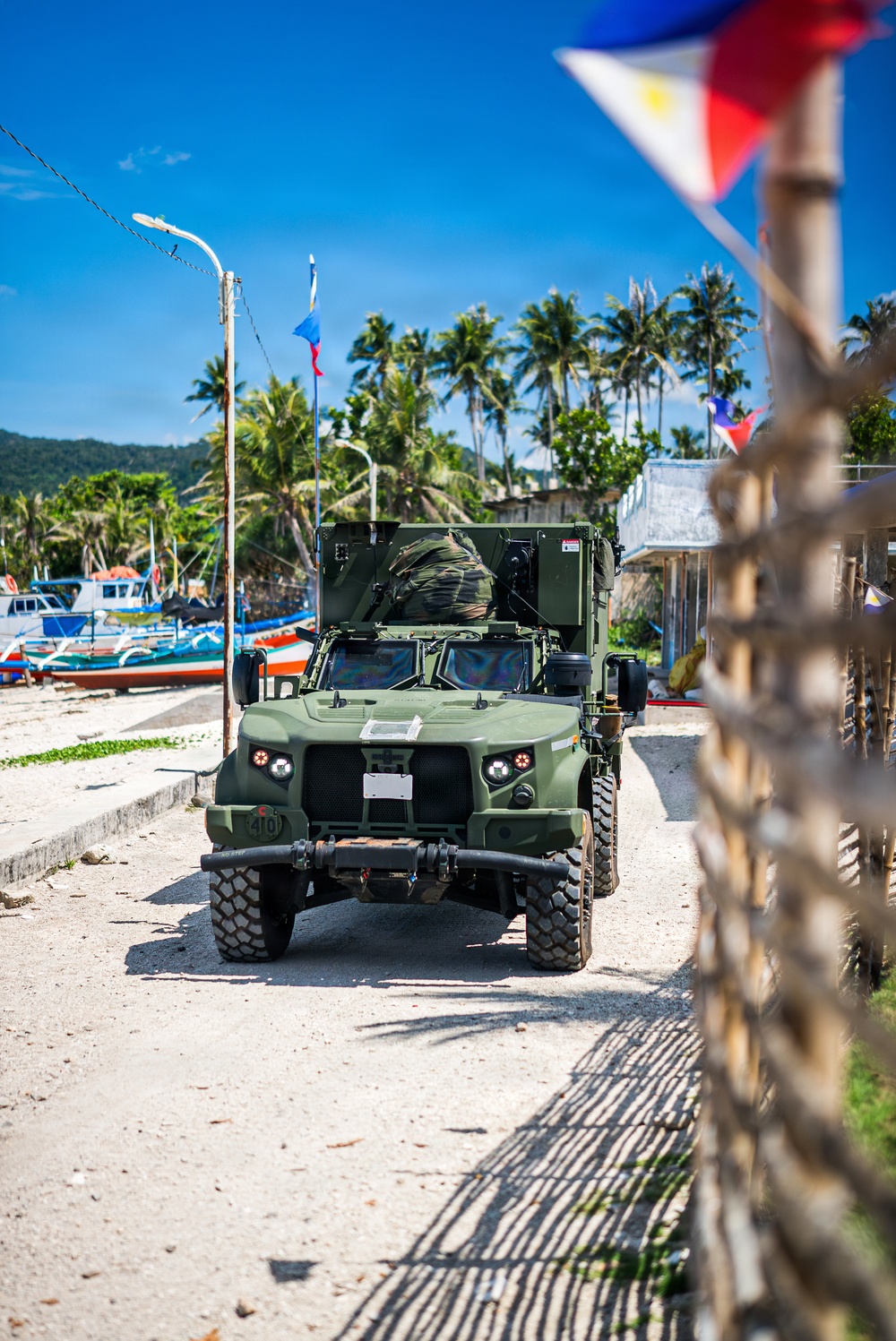 3rd Marine Littoral Regiment disembarks for maritime key terrain security operations during KAMANDAG 10