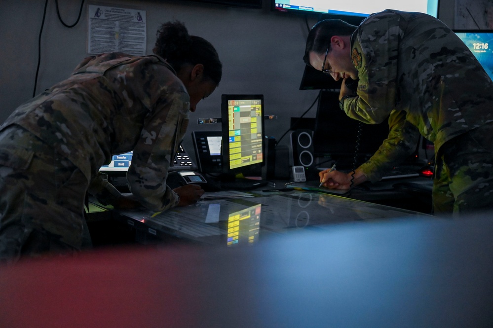 125th Fighter Wing command post Airmen train for fighter alert missions