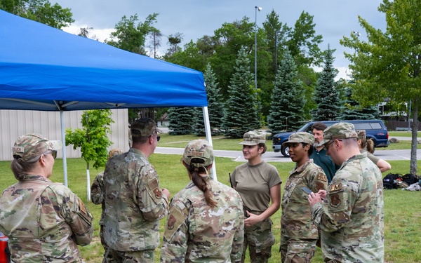 181st Intelligence Wing leadership visit units at annual training