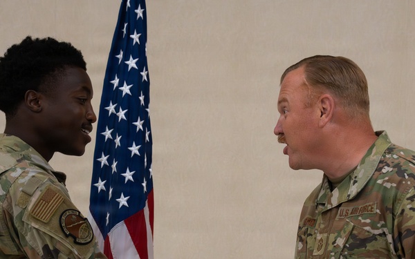 181st Intelligence Wing leadership visit units at annual training