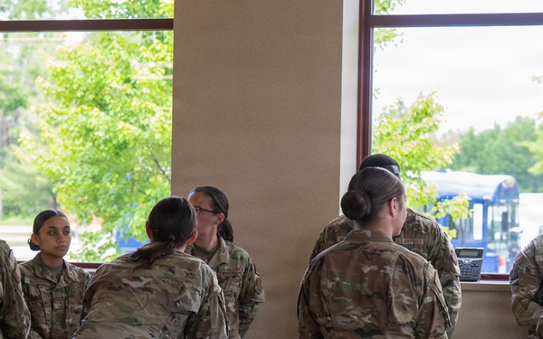 181st Intelligence Wing leadership visit units at annual training