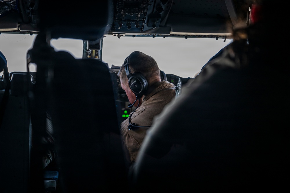 KC-135 enables F-35 operations through aerial refueling in CENTCOM