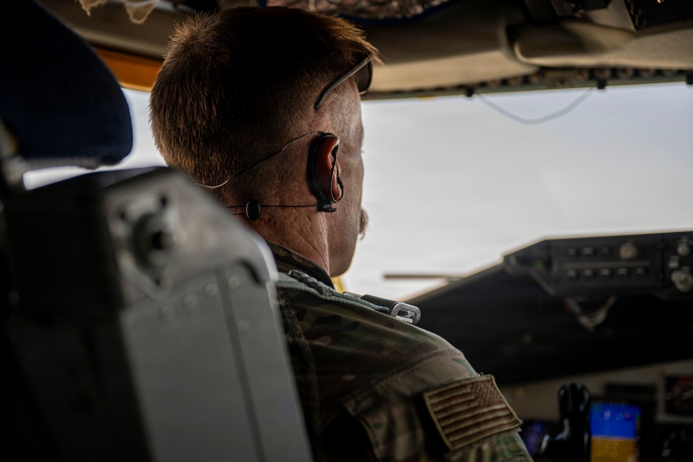 KC-135 enables F-35 operations through aerial refueling in CENTCOM