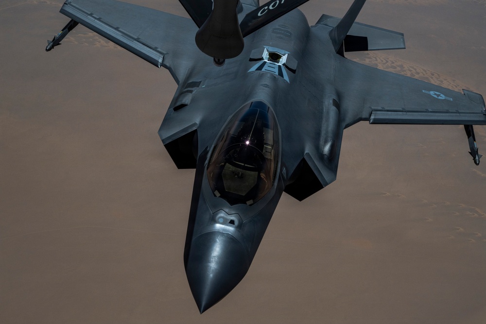KC-135 enables F-35 operations through aerial refueling in CENTCOM