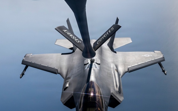KC-135 enables F-35 operations through aerial refueling in CENTCOM