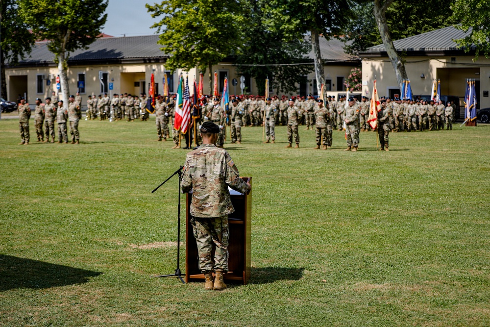 SETAF-AF changes command from MG Gainey to MG Brown
