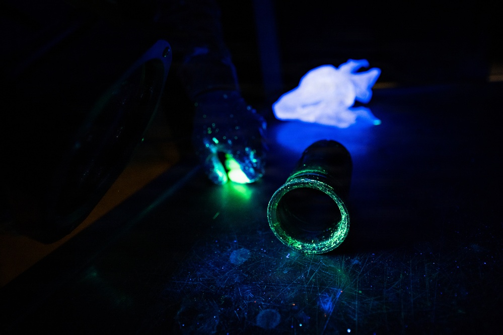 UV black light inspection