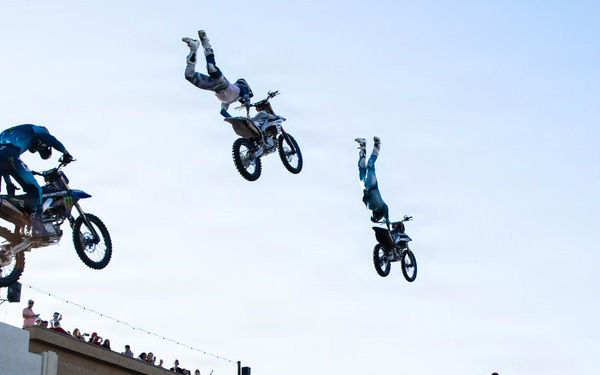 10th Special Forces Group (Airborne) Connects with the Community at Pikes Peak International Hill Climb Fan Fest