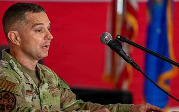 552nd AMXS welcomes new commander during change of command