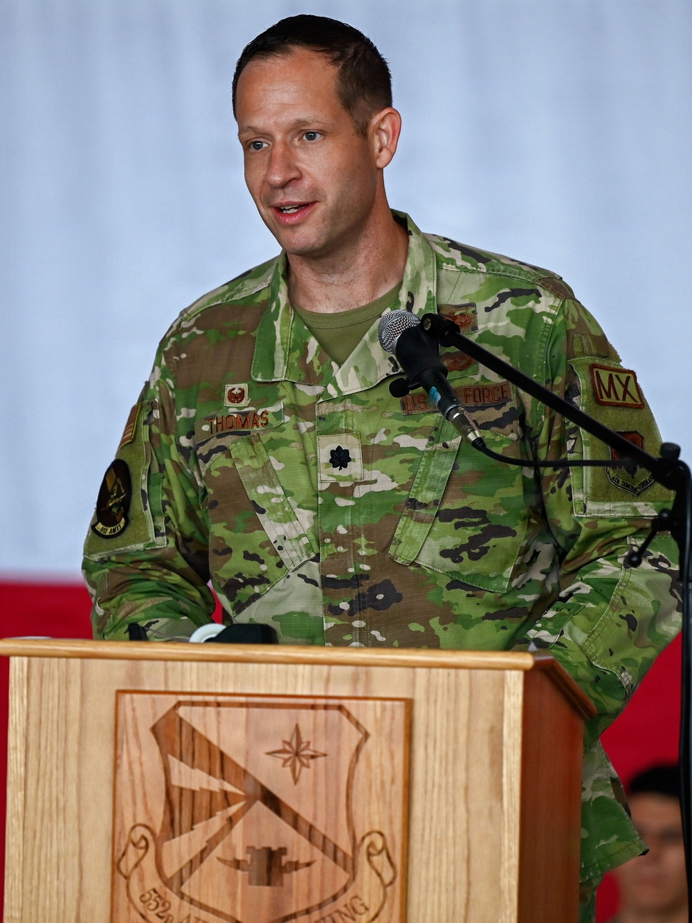552nd AMXS welcomes new commander during change of command