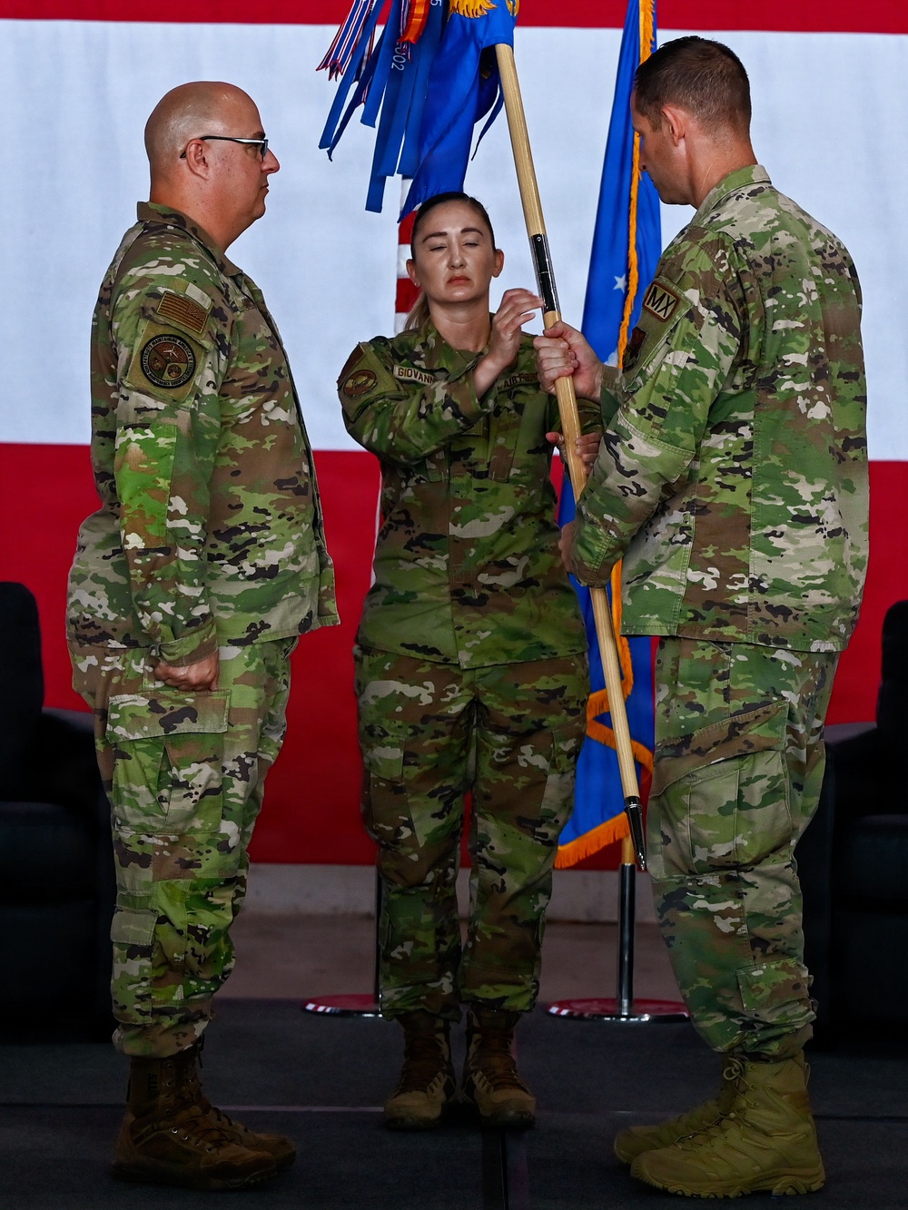 552nd AMXS welcomes new commander during change of command