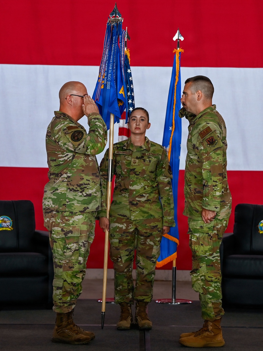 552nd AMXS welcomes new commander during change of command
