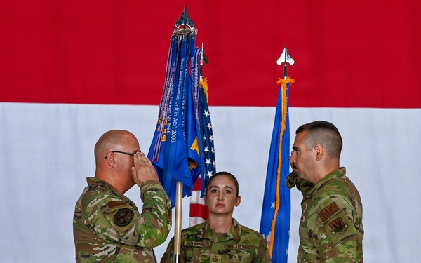 552nd AMXS welcomes new commander during change of command