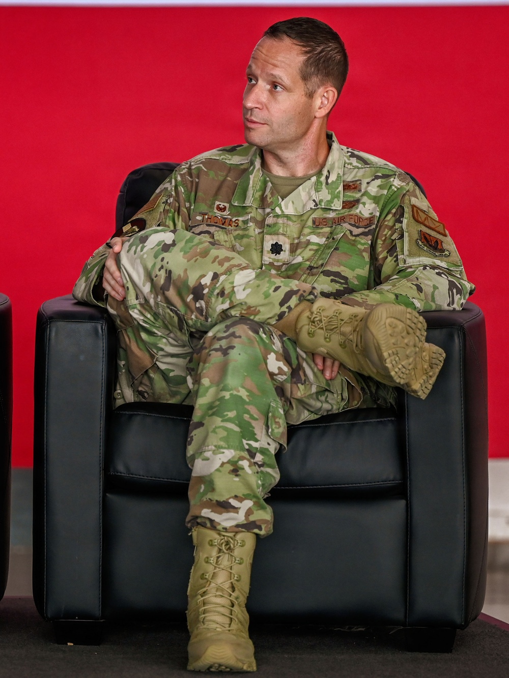 552nd AMXS welcomes new commander during change of command
