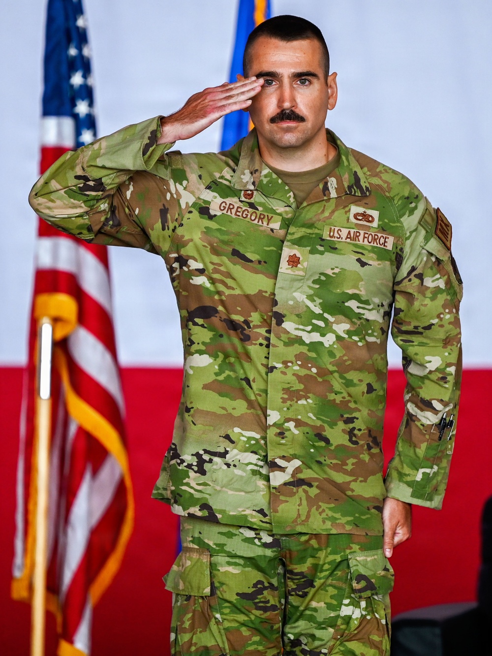 552nd AMXS welcomes new commander during change of command