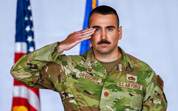 552nd AMXS welcomes new commander during change of command