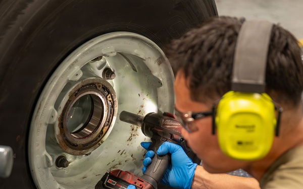Joint Base Charleston Airmen repair 46% of Air Force C-17 wheels during three-month surge