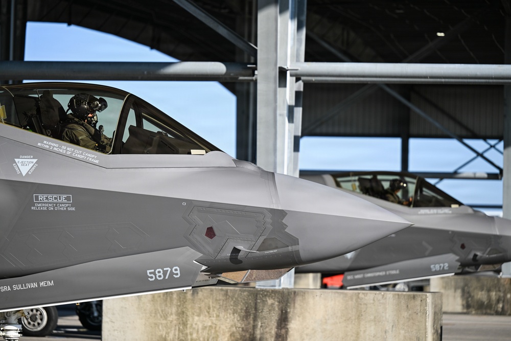 125th Fighter Wing crew chiefs prepare F-35A Lightning II aircraft for flight operations