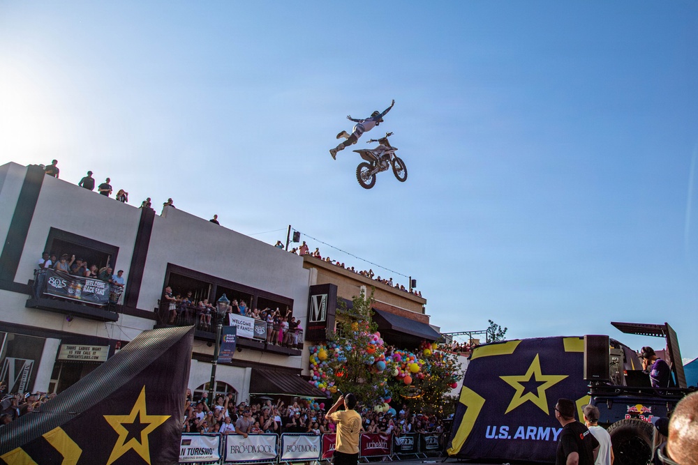 10th Special Forces Group (Airborne) Competes in the Pikes Peak International Hill Climb