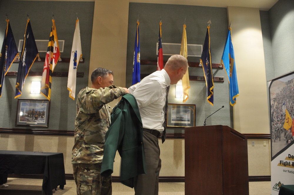 4ID, Fort Carson inducts 49th good neighbor
