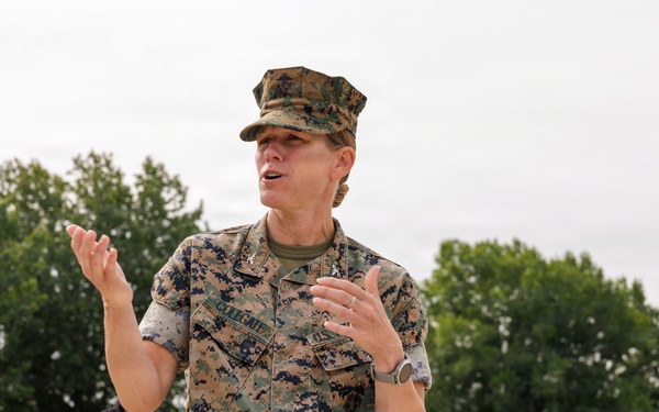 Marine Corps Marathon Office Award Ceremony for Angela Anderson