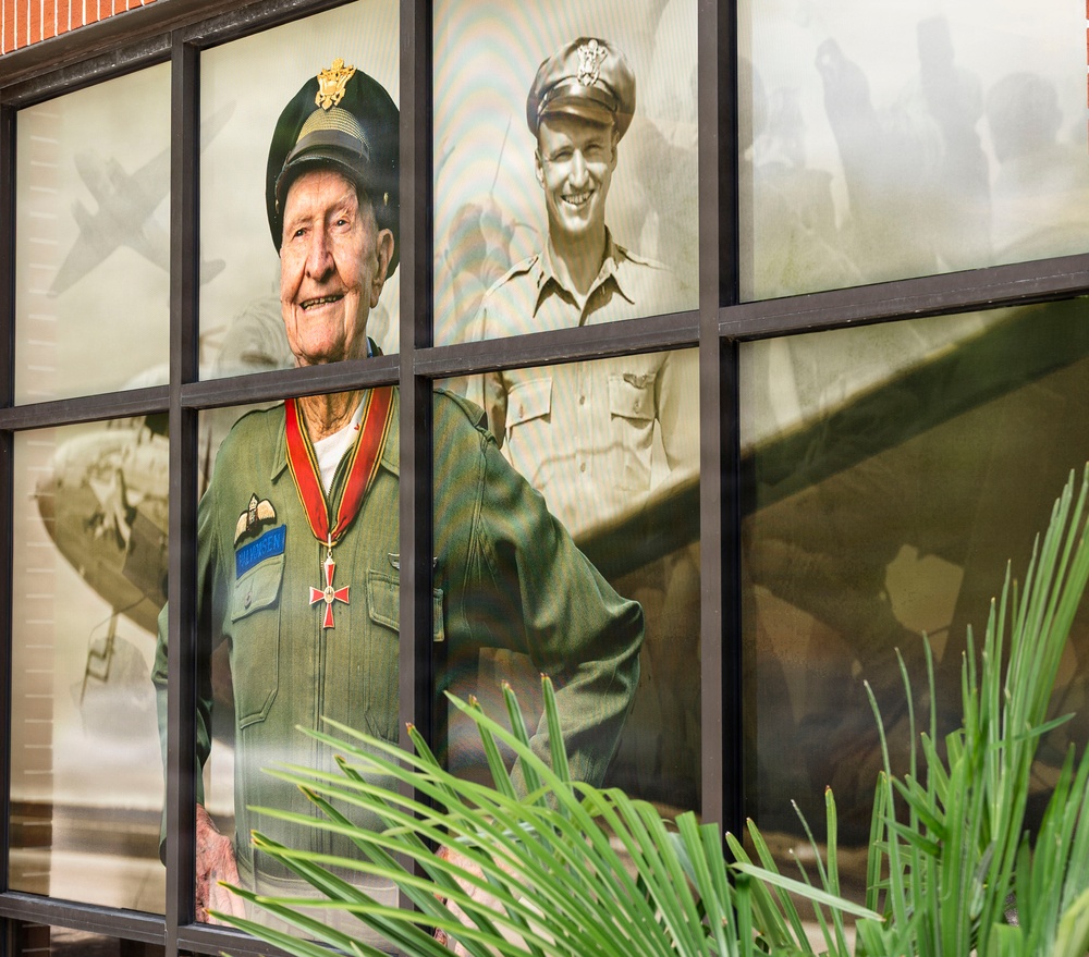 Operation VITTLES: The Legacy of the Berlin Airlift