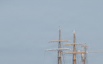 US Coast Guard Cutter Barque Eagle departs Sail250 Virginia