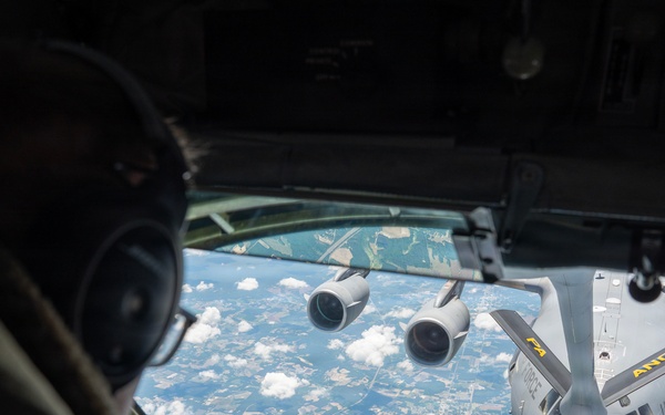 Lt. Col. Jim Moretti Takes His Final Flight