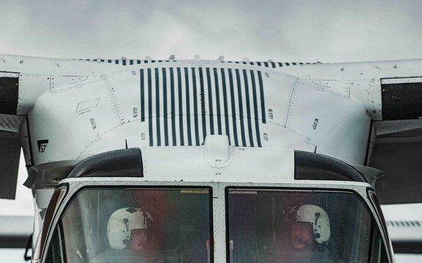 George Washington Conducts Flight Operations
